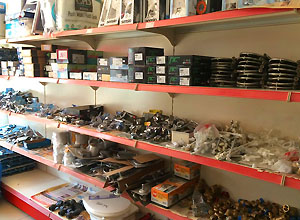 şahin makine hırdavat market altınova yalova